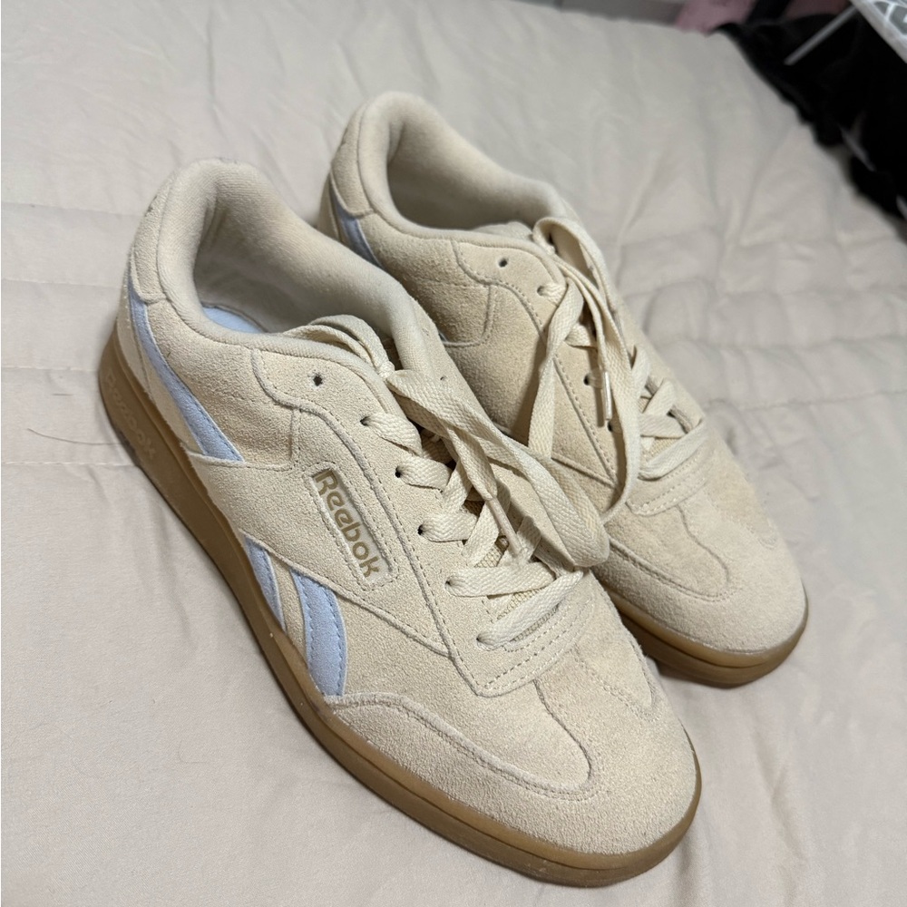 Reebok Cream and Light Blue Sneakers